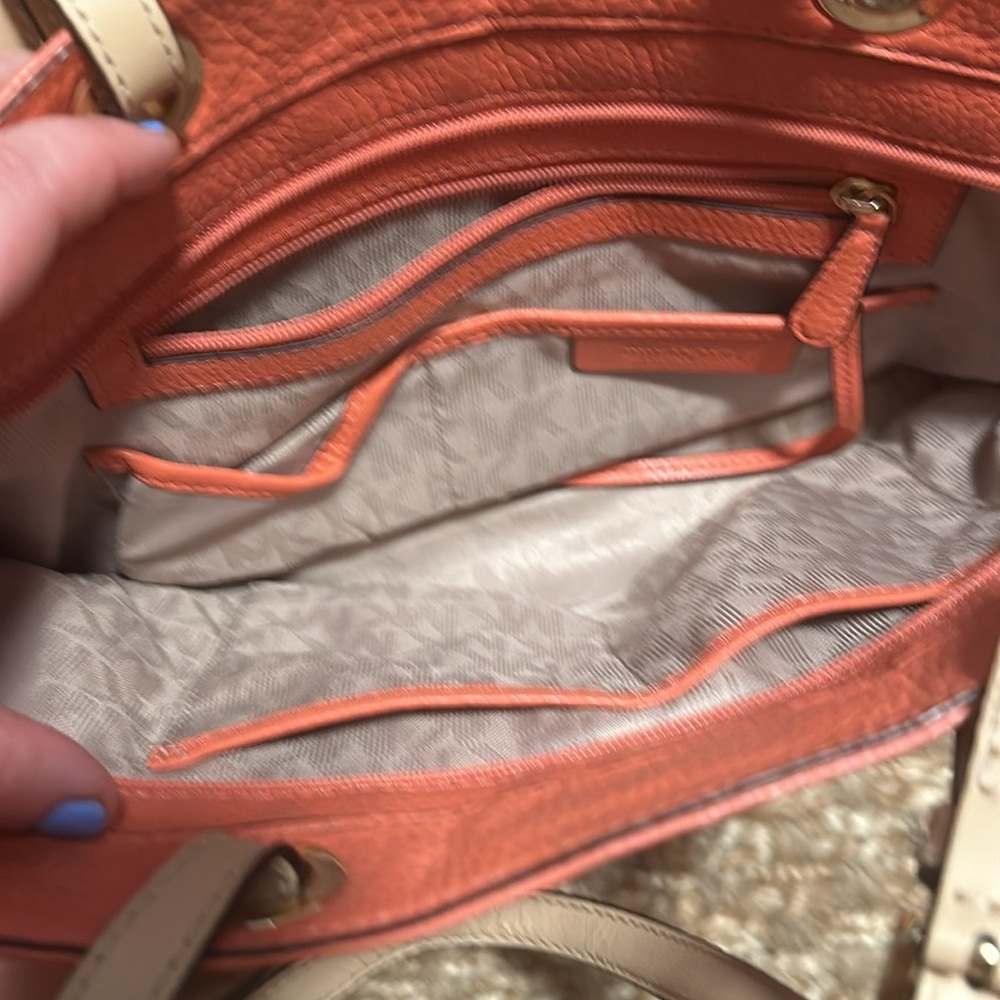 Mk tote bag coral color - Picture 6 of 6